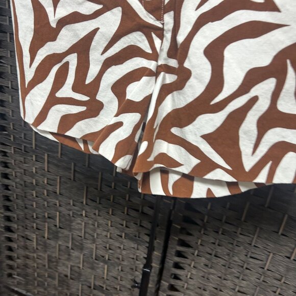 Spanx High Waisted Zebra Print Shorts Size Small - Picture 5 of 7